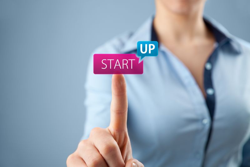 http://www.dreamstime.com/royalty-free-stock-photos-startup-business-concept-woman-start-her-female-investor-accelerate-start-up-project-image30654988